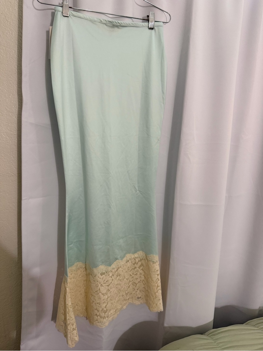 Montce Natalia lace-trimmed satin skirt - Picture 5 of 11